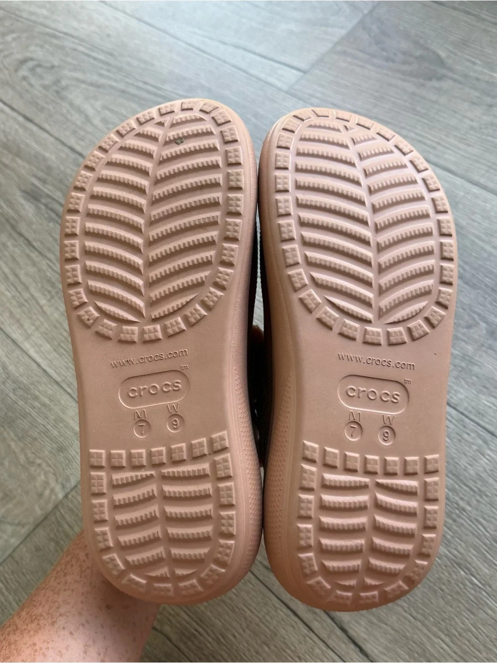 Crocs Crush slides cork brown size 9 women platform chunky sandals